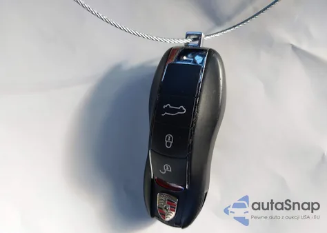 2018 Porsche Cayenne E-Hybrid S from USA, damaged, VIN WP1AE2A29JLA71939